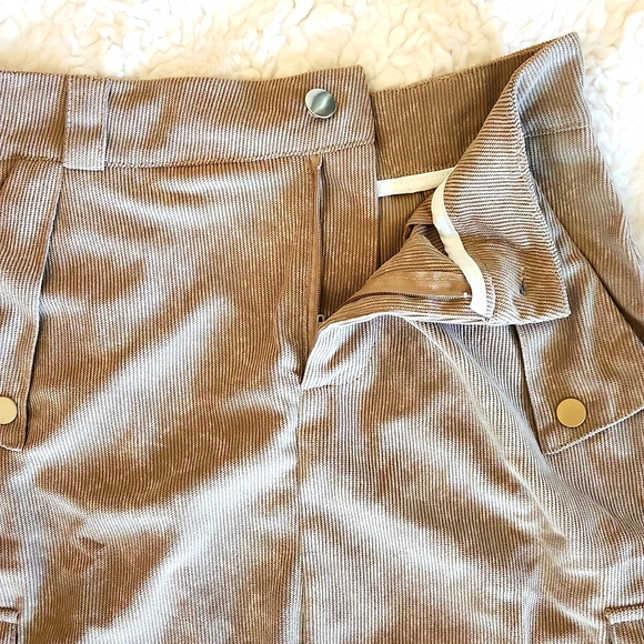 NWOT..Corduroy maxi skirt - Picture 9 of 12